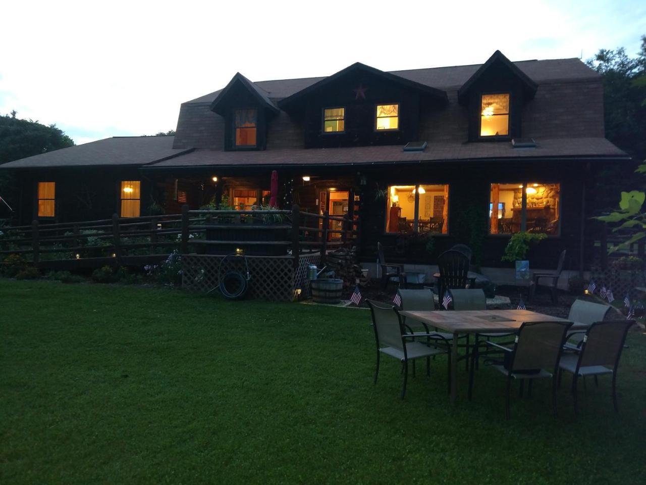 Harmony Hill Bed And Breakfast Arrington Exterior photo